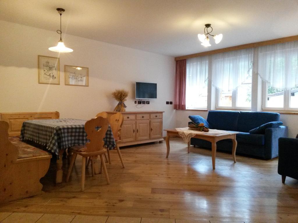 Appartamenti Residence Rodolon Campestrin Habitación foto