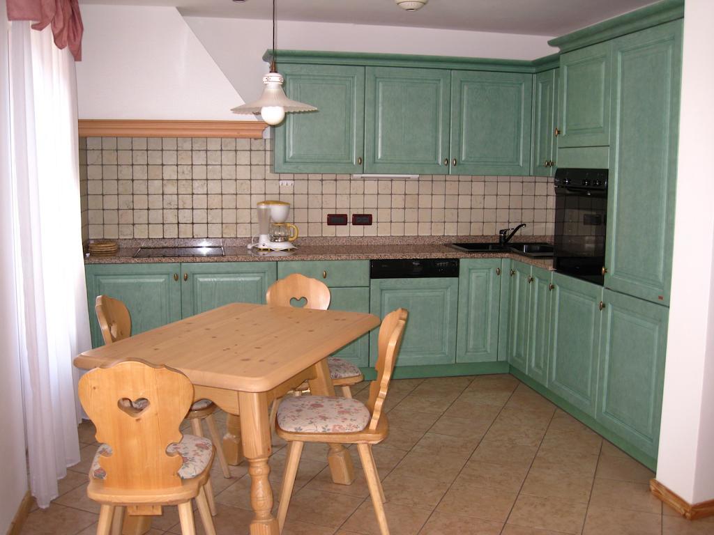Appartamenti Residence Rodolon Campestrin Habitación foto